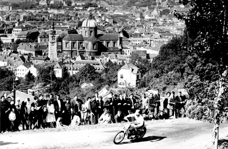 Le chemin de l’étang